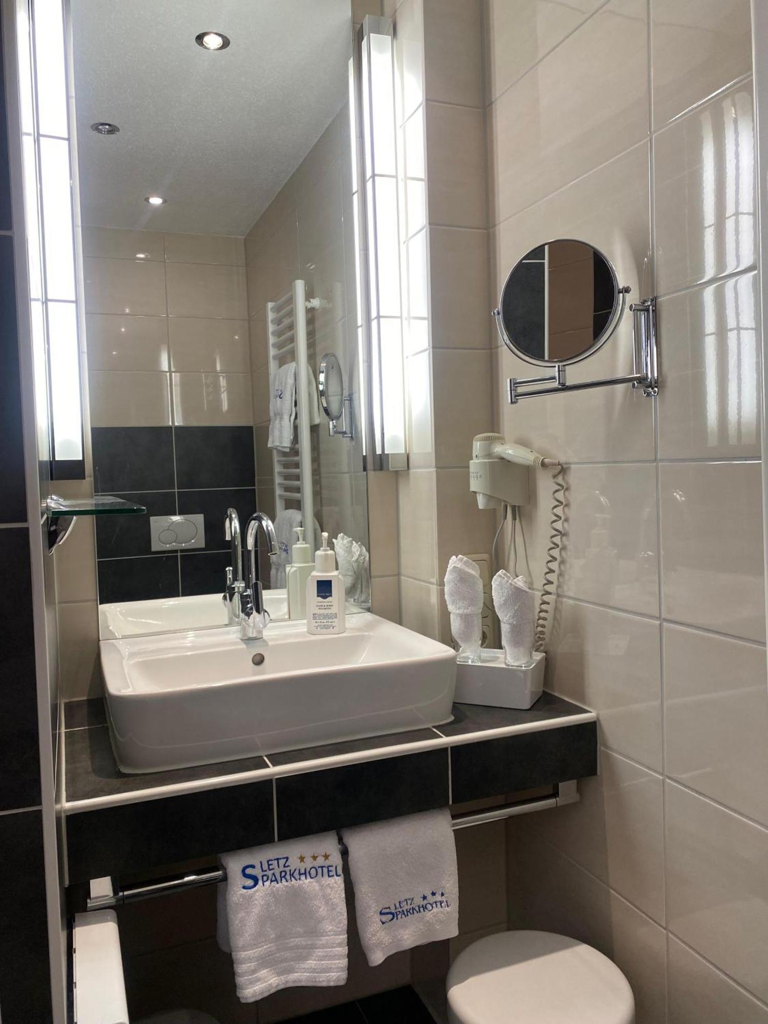 Gießen Sletz Parkhotel מראה חיצוני תמונה
